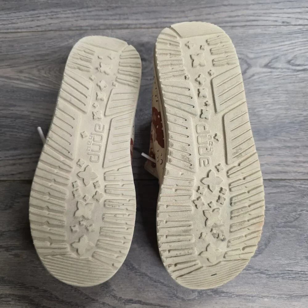 Hey Dude Wally Desert Camo Youth Sz 1 - L2 Slip On Shoe Beige Brown 0722-32-YL